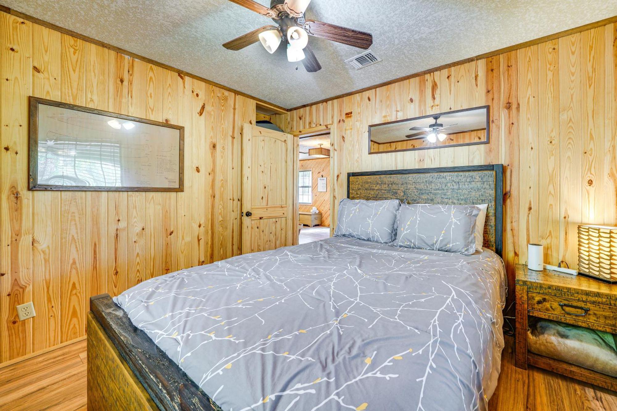 Broken Bow Cabin With Hot Tub And Game Room! Exterior foto