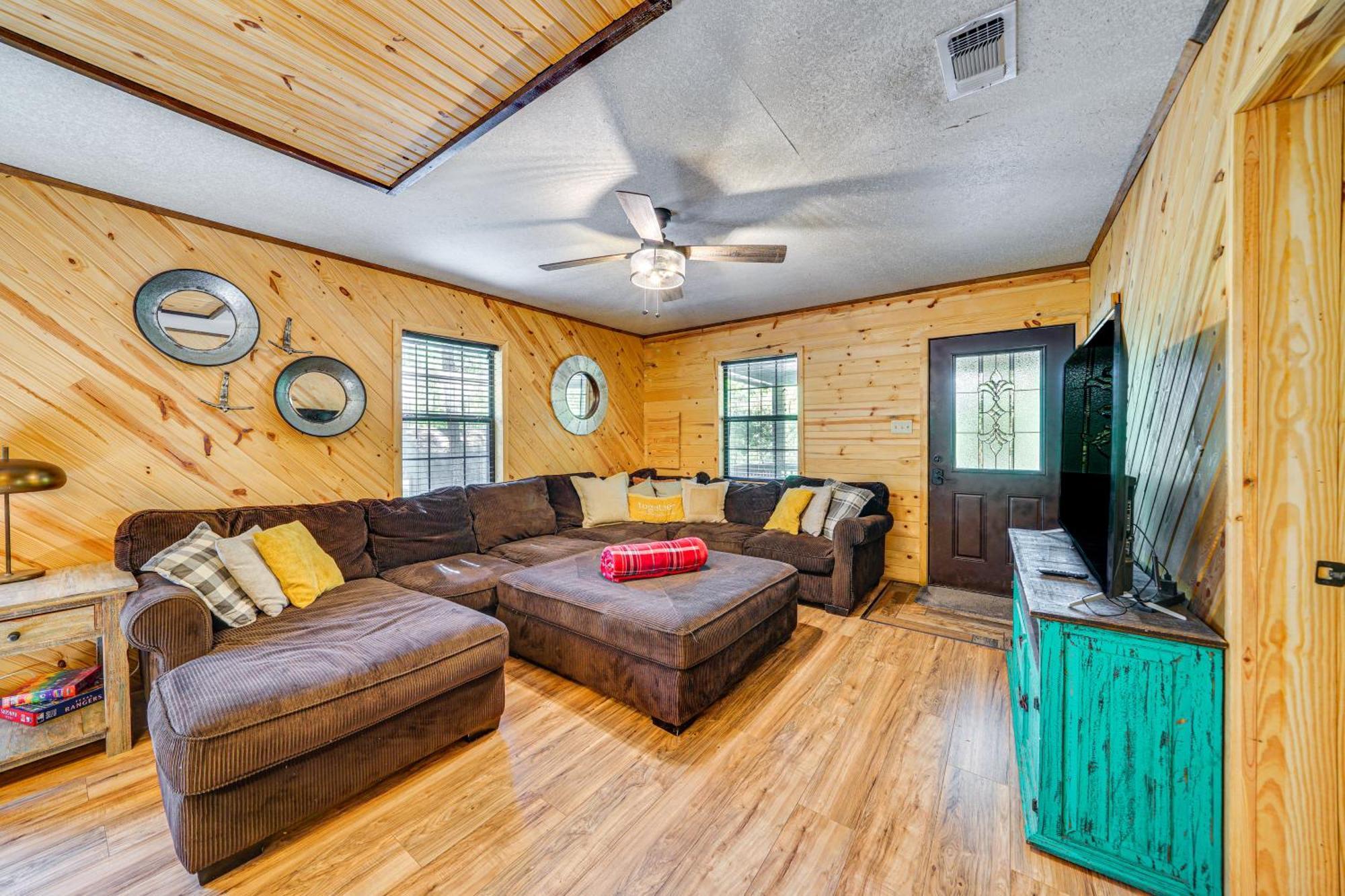 Broken Bow Cabin With Hot Tub And Game Room! Exterior foto